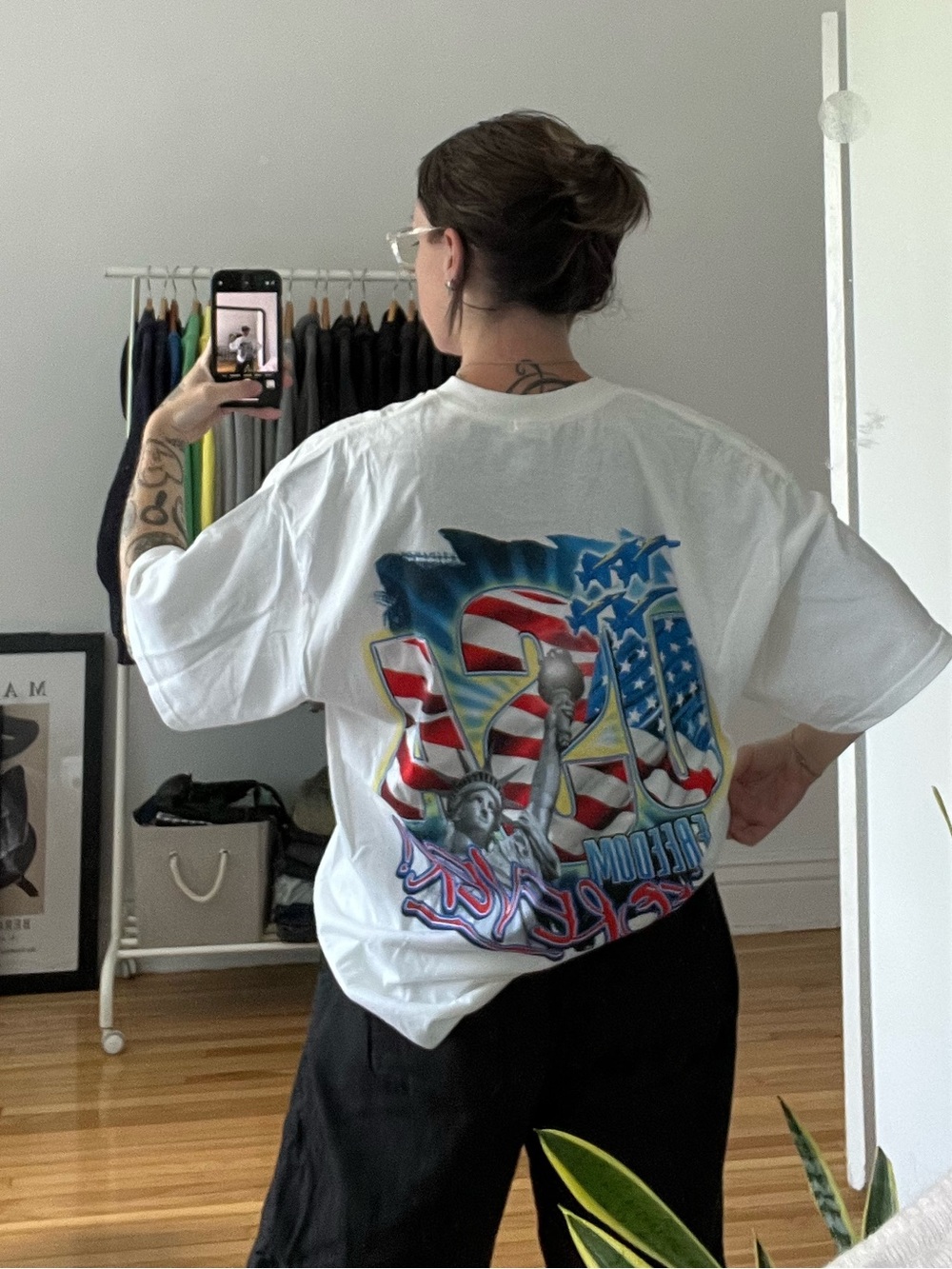 racing tee - Picture 2 of 3
